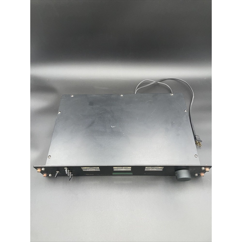 Vintage Magnum Dynalab FT 101 Analog FM Tuner Made in Canada